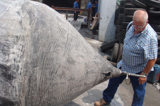 Shipyards Airtight Marine Airbags For Ship Launching And Landing 1.5*24 M 5 Layers