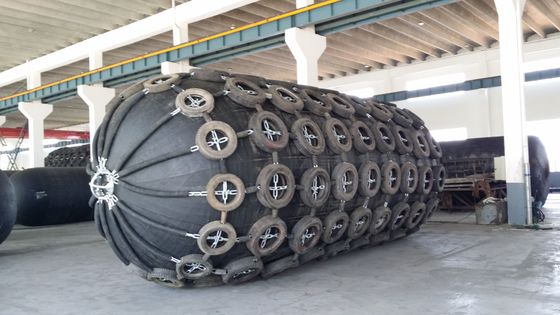 Marine Grade Yokohama Pneumatic Fenders For Optimal Protection