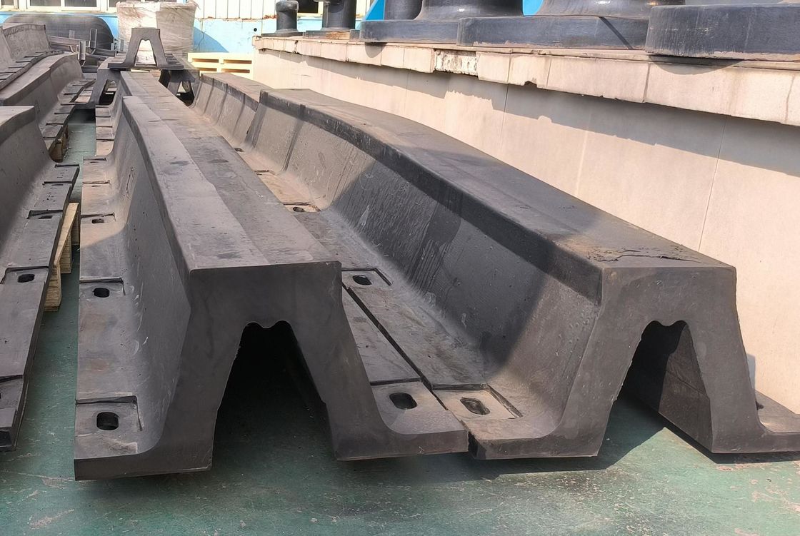 Arch Fenders for Impact Energy Conversion and Protection of Vessels and Docks in Port Facilities with High Traffic